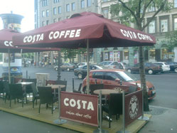 napernyő costa coffee